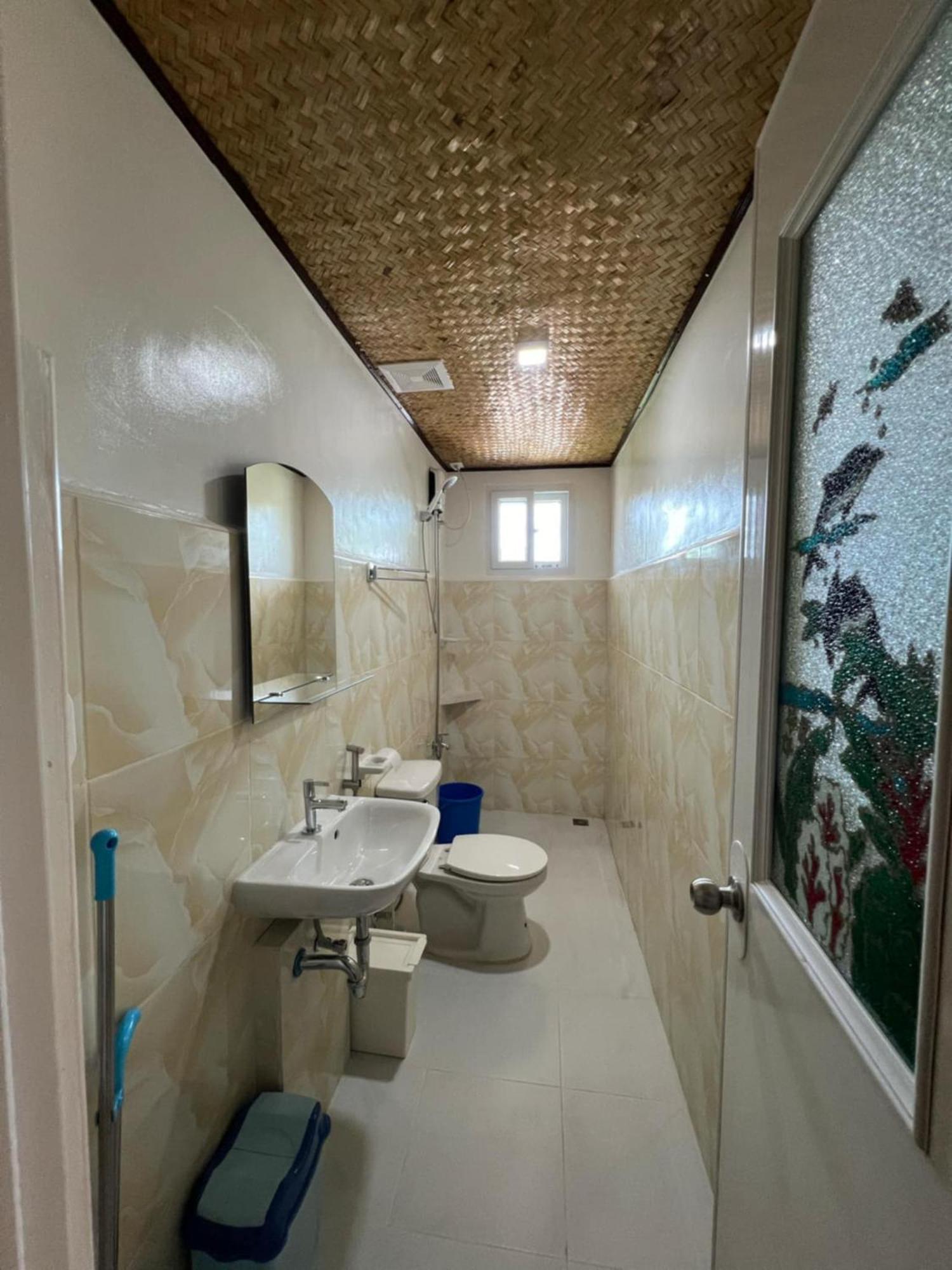 Princesa Michaella Hostel Itaytay Bagian luar foto