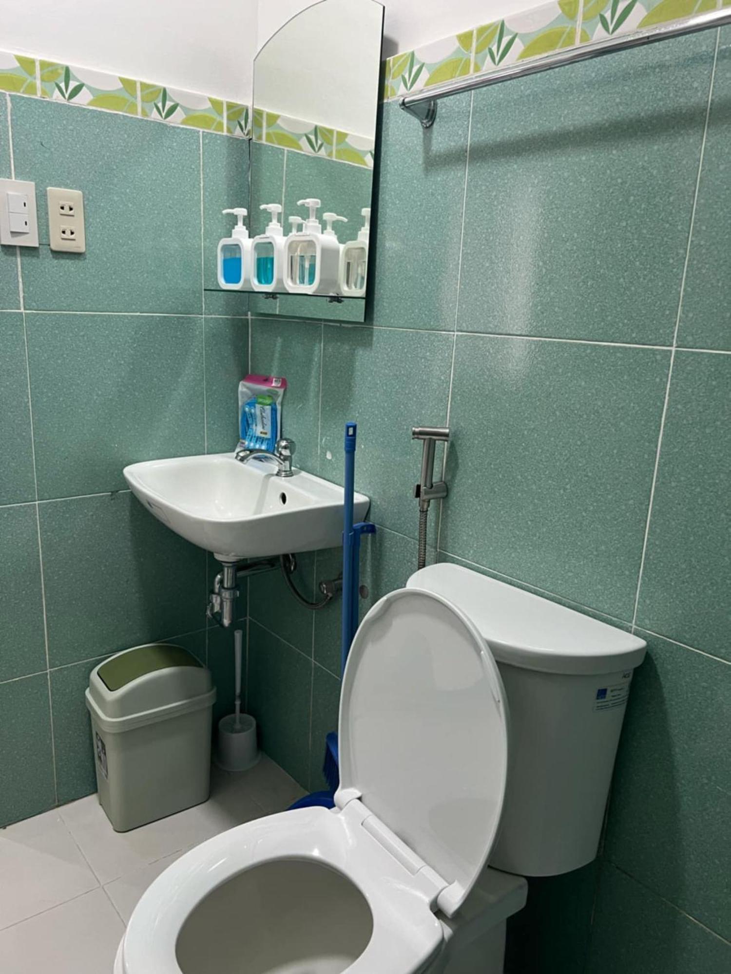 Princesa Michaella Hostel Itaytay Bagian luar foto